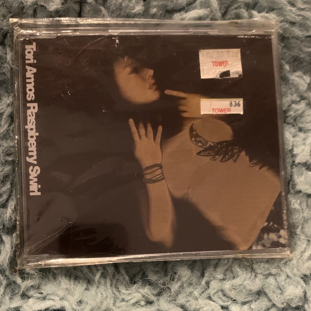 NWT Tori Amos Raspberry Swirl CD